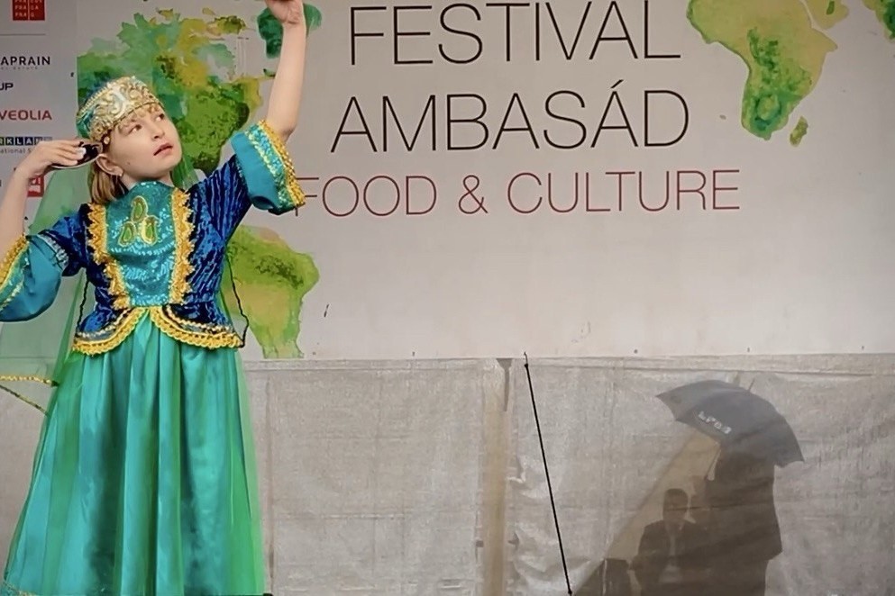 Festival ambasád proměnil Prahu 6 v živou oslavu světových kultur
