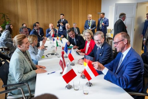 Premiér Fiala: Klimatické cíle musí být realistické, jinak poškodí konkurenceschopnost Evropy