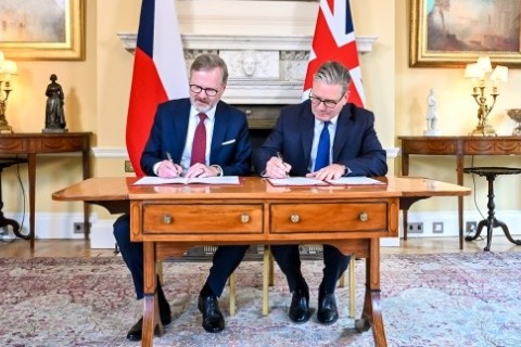 Premiér Fiala po jednání v Downing Street: ČR a Británie posílí spolupráci v jaderné energetice