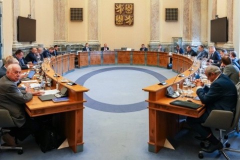 Tripartita se zabývala dopady nového systému obchodování s emisními povolenkami, ekonomickou diplomacií nebo prioritami kohezní politiky po roce 2028