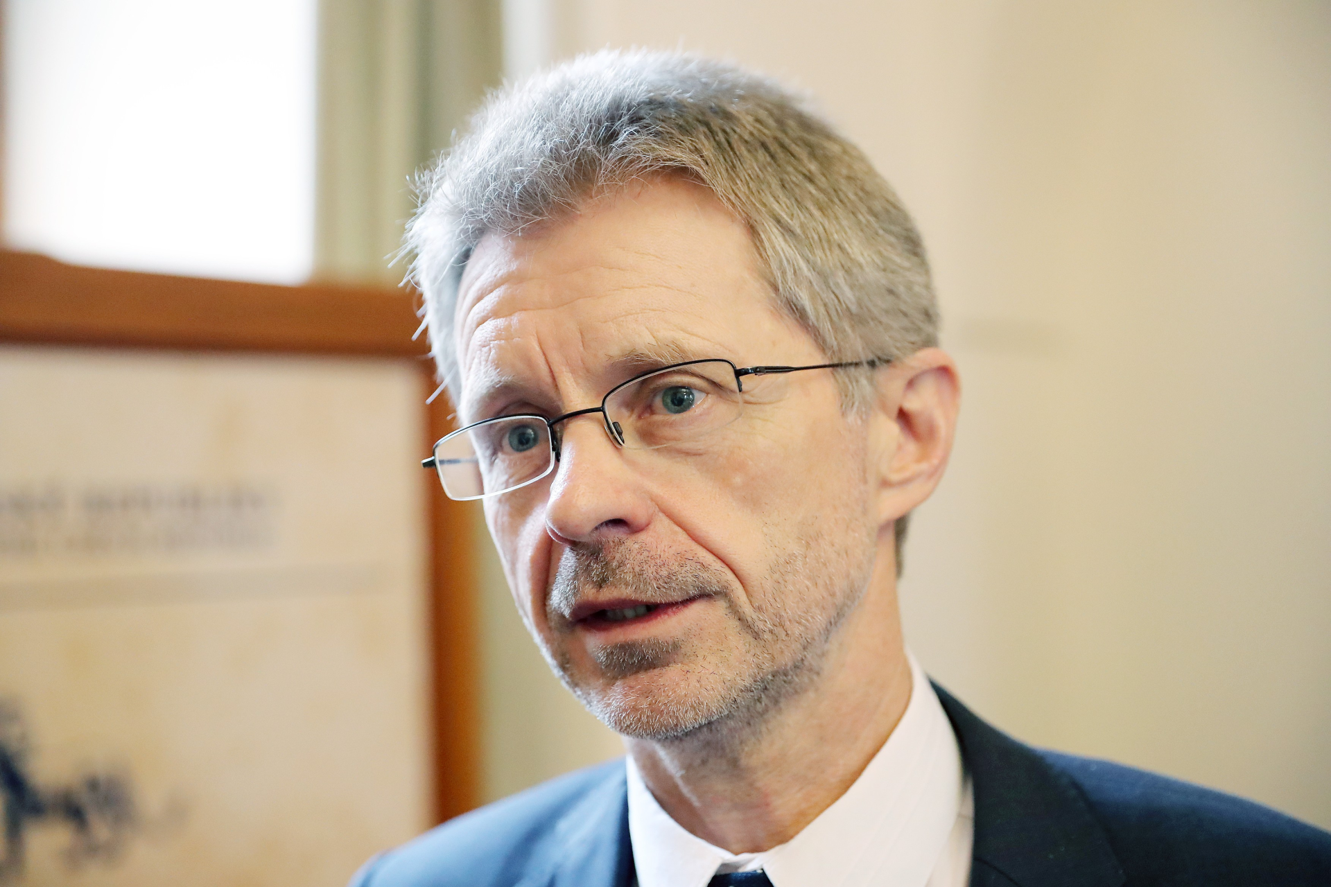 Předseda Senátu Vystrčil vyzývá k ráznějšímu postupu proti zneužívání žen v politice