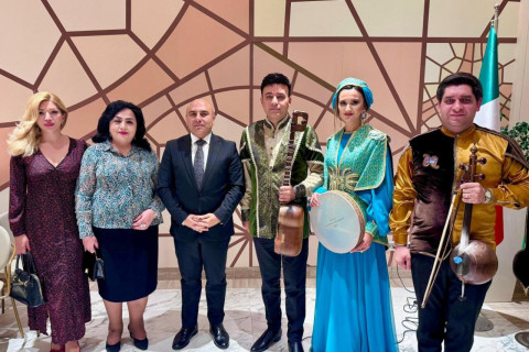 V Římě se konala oslava ázerbájdžánského mughamu – FOTO – VIDEO