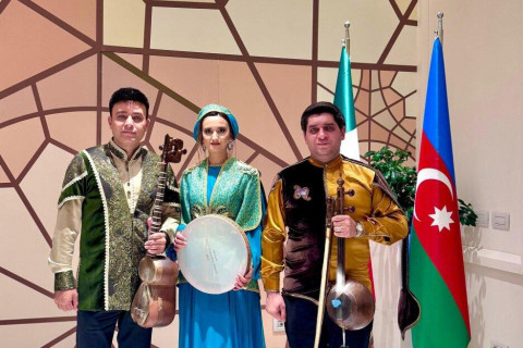 V Římě se konala oslava ázerbájdžánského mughamu – FOTO – VIDEO