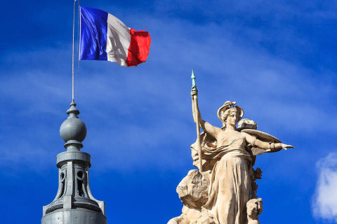 Ve Francii začne fungovat dobrovolná vojenská služba – VIDEO