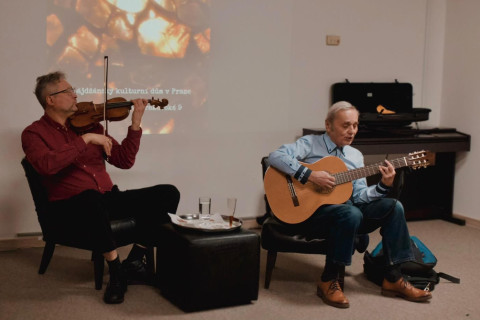 V Pražském Ázerbájdžánském domě se konal tvůrčí večer Milana Dvořáka