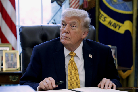 Praha ustupuje od Trumpova pozadavku? Cesky parlament snizil vydaje na obranu