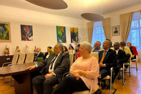 Ázerbájdžán a Česko propojily Novruz a Velikonoce v uměleckém projektu „Čtyři prvky Matky přírody“ – FOTO