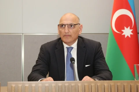 Amirbekov jednal se zástupci českých úřadů o spolupráci a regionální agendě