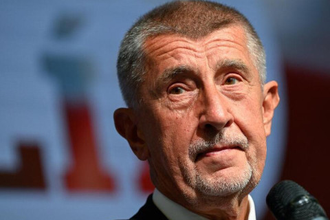 Bylo oznámeno datum návštěvy premiéra Česka v Ázerbájdžánu