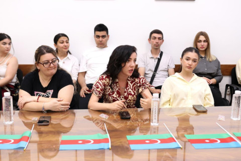 V Bělehradě byly projednány nové směry činnosti ázerbájdžánské diaspory - FOTO