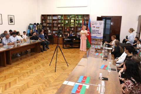V Bělehradě byly projednány nové směry činnosti ázerbájdžánské diaspory - FOTO