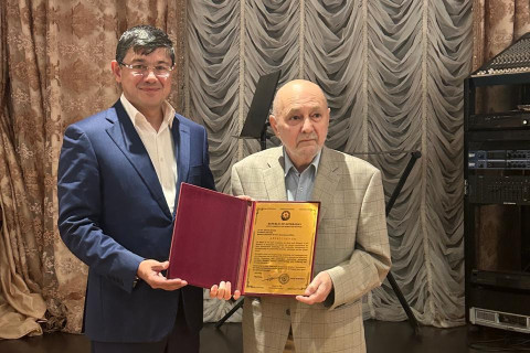 Fuad Muradov jednal v New Yorku – FOTO