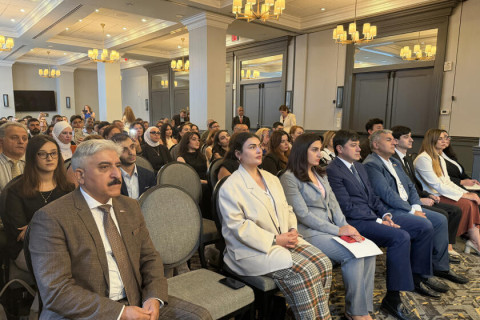 Fuad Muradov se ve Washingtonu setkal s členy ázerbájdžánské komunity