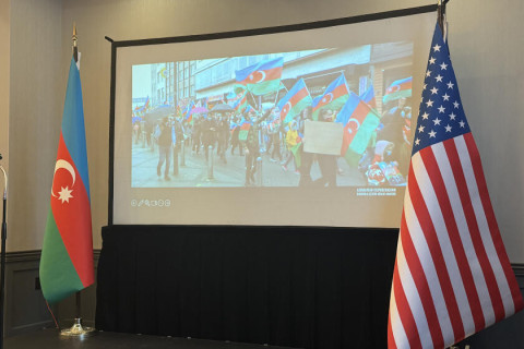 Fuad Muradov se ve Washingtonu setkal s členy ázerbájdžánské komunity