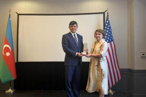 Fuad Muradov se ve Washingtonu setkal s členy ázerbájdžánské komunity