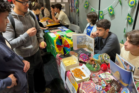 Ázerbájdžánská studentská společnost se zúčastnila „Welcome Fair“ na Queen Mary University